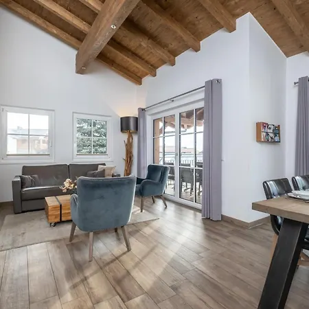 Апартаменты Luxury Tauern Kaprun 8 *