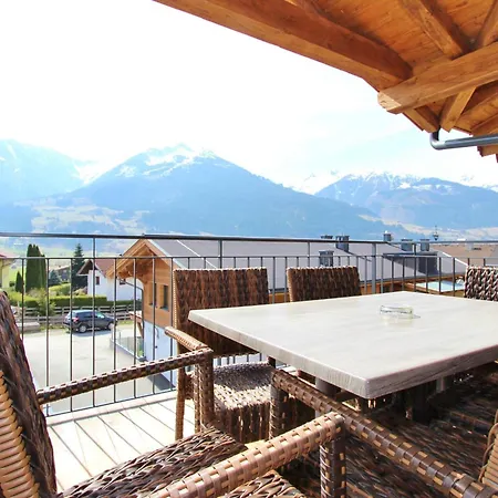 公寓 Luxury Tauern Kaprun 8 *